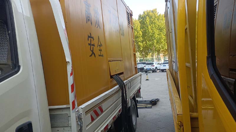 源汇如何判断柴油发电机组和UPS电源的切换时间是否符合要求？